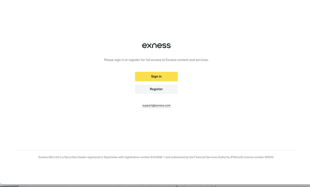 Exness公式サイトのトップページ画面